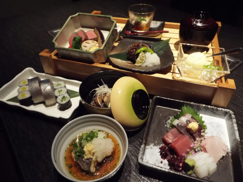 おまかせ旬の会席料理