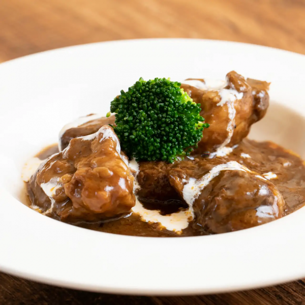 牛デミグラス煮込み